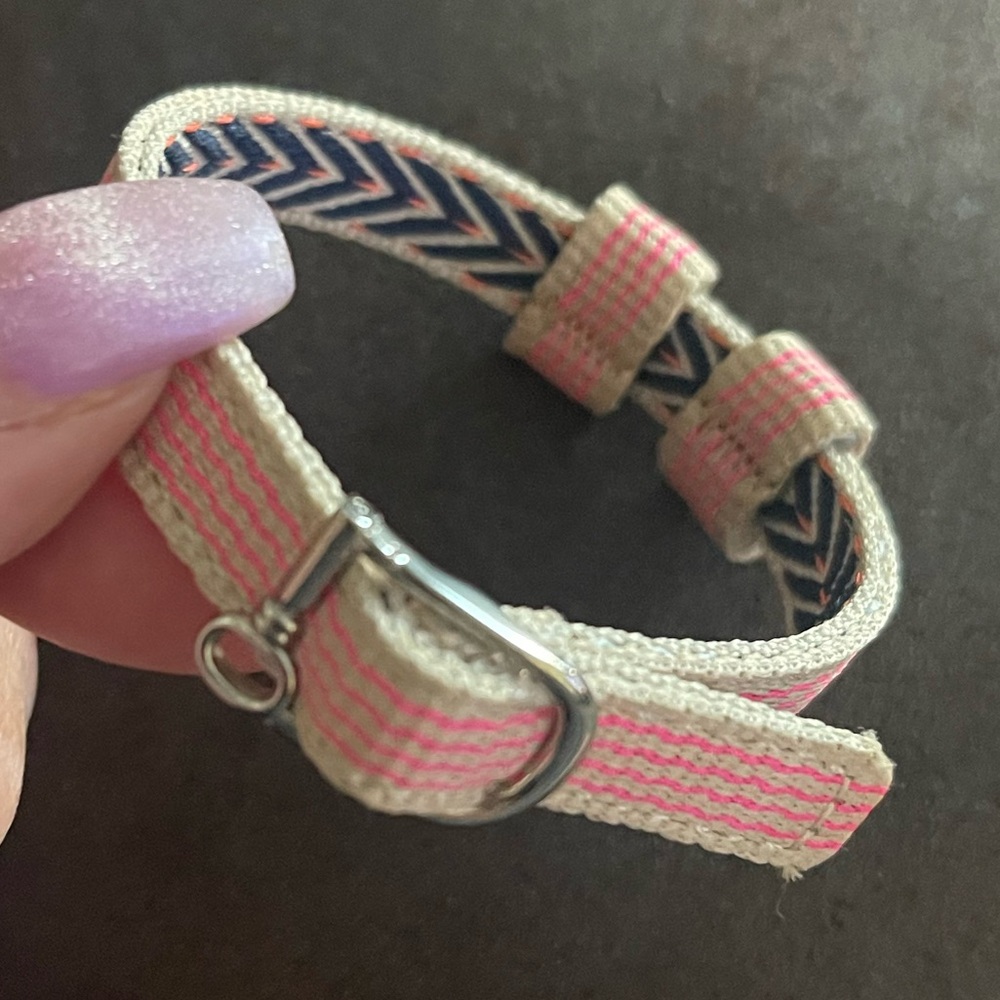 Keep Collective bracelet. Wear your favorite KEEP Charms on it or wear it along.